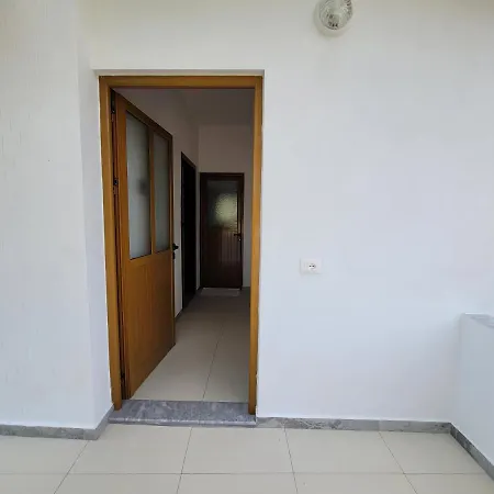 Albi Pensjonat Ksamil